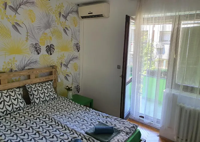 דירה Yellow House נובי סאד